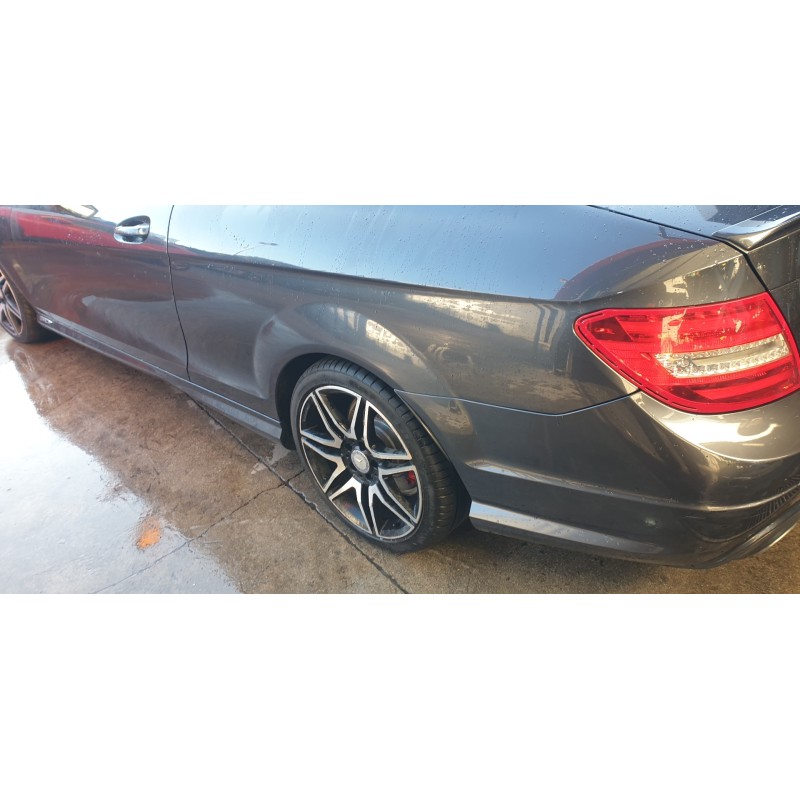Recambio de transmision trasera izquierda para mercedes-benz clase c (w204) coupe 2.1 cdi cat referencia OEM IAM 2043508423  