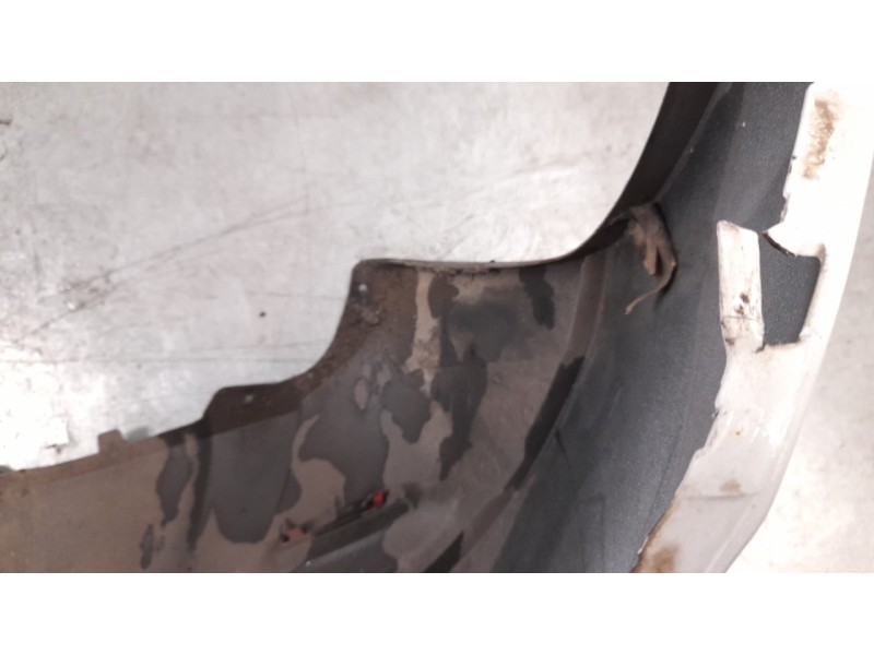 Recambio de paragolpes trasero para dacia duster 1.5 dci diesel fap cat referencia OEM IAM 850220034R 107085510 