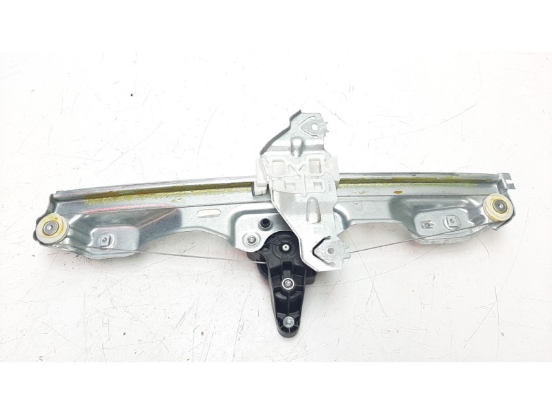 Recambio de elevalunas trasero derecho para renault kadjar 1.6 tce energy referencia OEM IAM 827004EA0A  