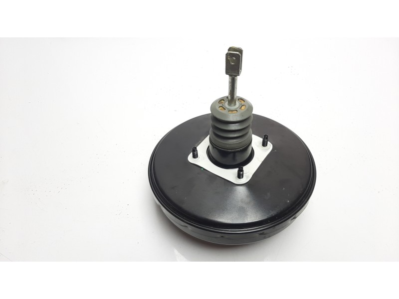 Recambio de servofreno para dacia duster 1.5 dci diesel fap cat referencia OEM IAM 472102876R 03785454044 