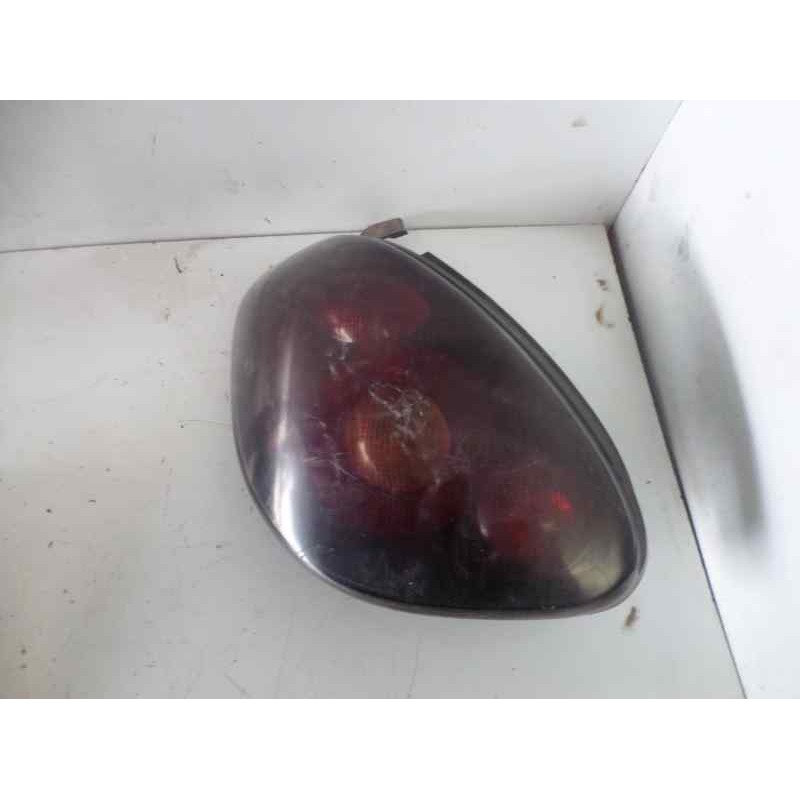 Recambio de piloto trasero derecho para fiat bravo (182) 2.0 20v / 20v 155 hgt referencia OEM IAM 0046538352  