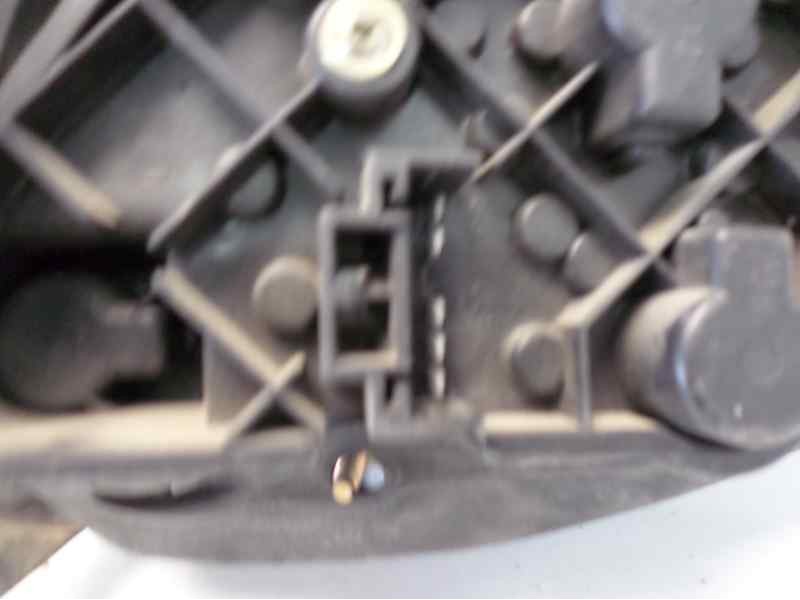 Recambio de piloto trasero derecho para fiat bravo (182) 2.0 20v / 20v 155 hgt referencia OEM IAM 0046538352  