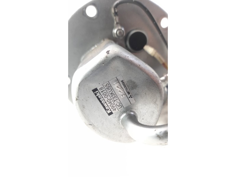 Recambio de bomba combustible para kawasaki z 750 / z 1000 referencia OEM IAM 490400018  
