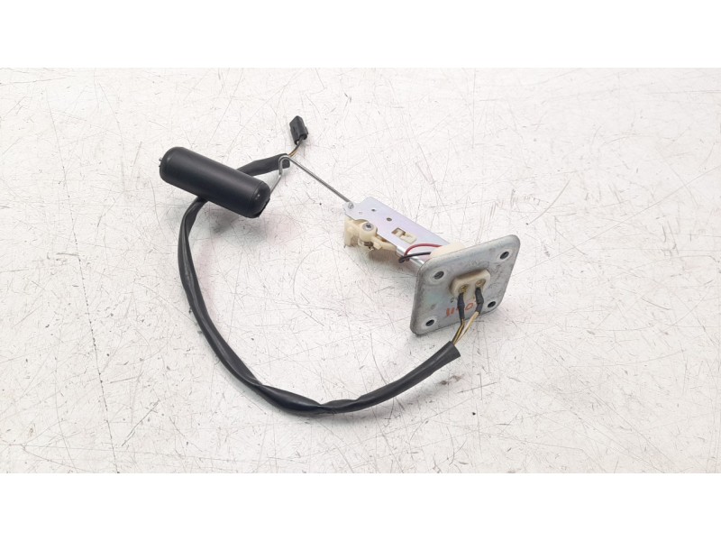 Recambio de bomba combustible para kawasaki z 750 / z 1000 referencia OEM IAM 490400018  