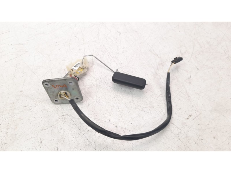 Recambio de bomba combustible para kawasaki z 750 / z 1000 referencia OEM IAM 490400018  