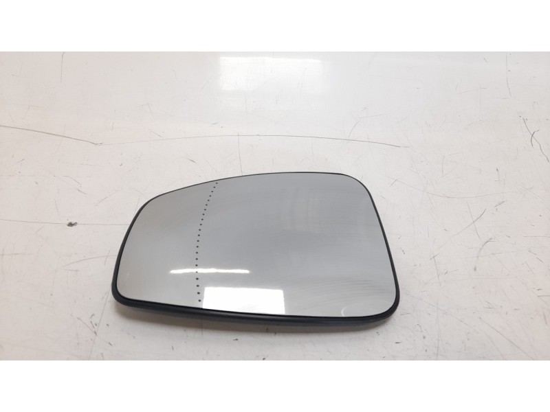 Recambio de cristal retrovisor izquierdo para renault megane iii berlina 5 p referencia OEM IAM 80123235  