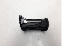 Recambio de rejilla aireadora para kia sportage drive 2wd referencia OEM IAM 97410F1AA0   2