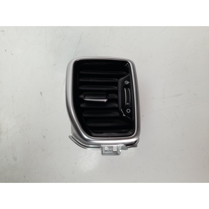 Recambio de rejilla aireadora para kia sportage drive 2wd referencia OEM IAM 9780F1AB0SA1  