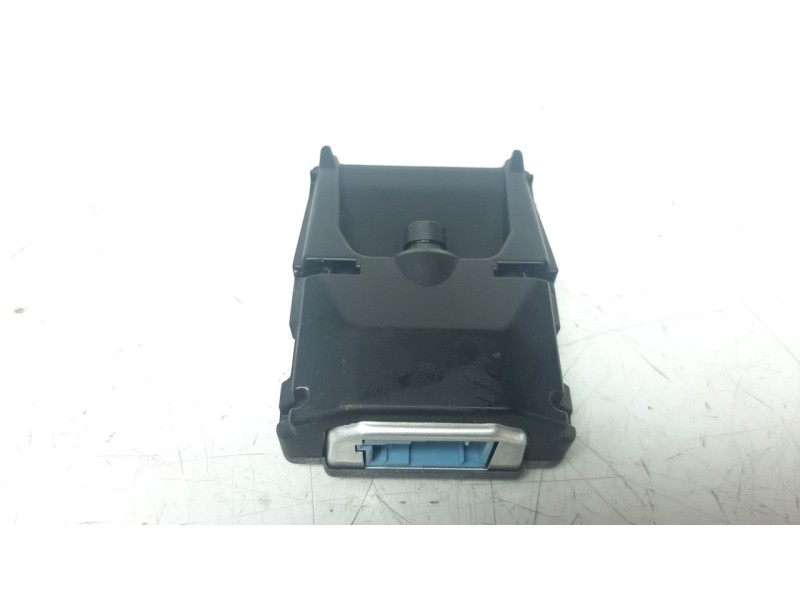 Recambio de modulo electronico para peugeot 3008 1.6 blue-hdi fap referencia OEM IAM 9826180280  