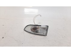 Recambio de piloto lateral izquierdo para renault megane iii berlina 5 p referencia OEM IAM E9016266  