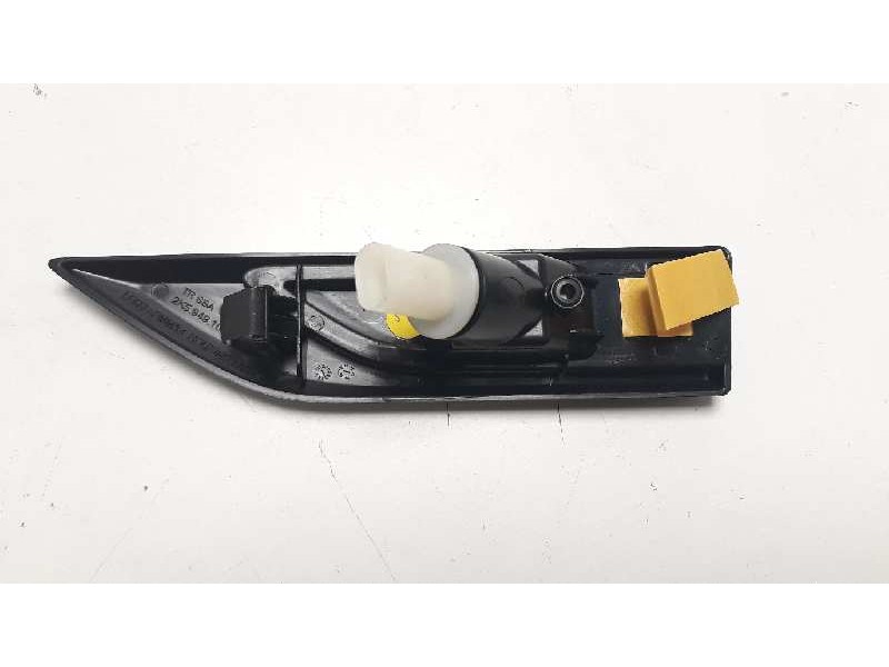 Recambio de piloto lateral derecho para volkswagen t6 transporter referencia OEM IAM 2K5949102  