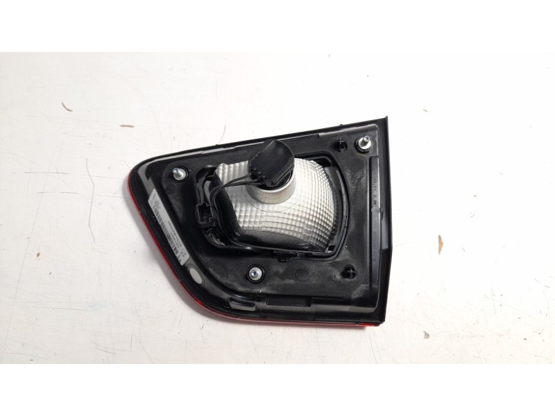 Recambio de piloto trasero izquierdo interior para renault kadjar 1.6 tce energy referencia OEM IAM 265550151R 103F18050773 9006