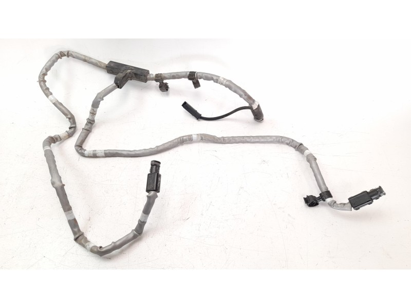 Recambio de tubo para iveco daily furgón 2.3 diesel referencia OEM IAM 5802963848  