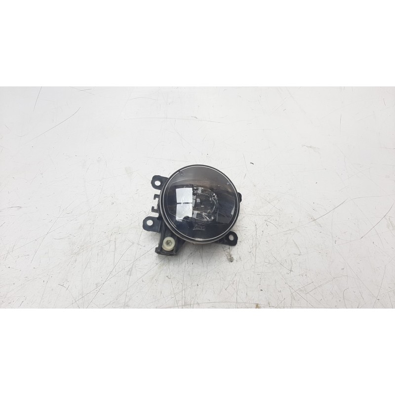 Recambio de faro antiniebla izquierdo para renault captur 1.5 dci diesel fap referencia OEM IAM 261555538R 10118120006 RN7004414