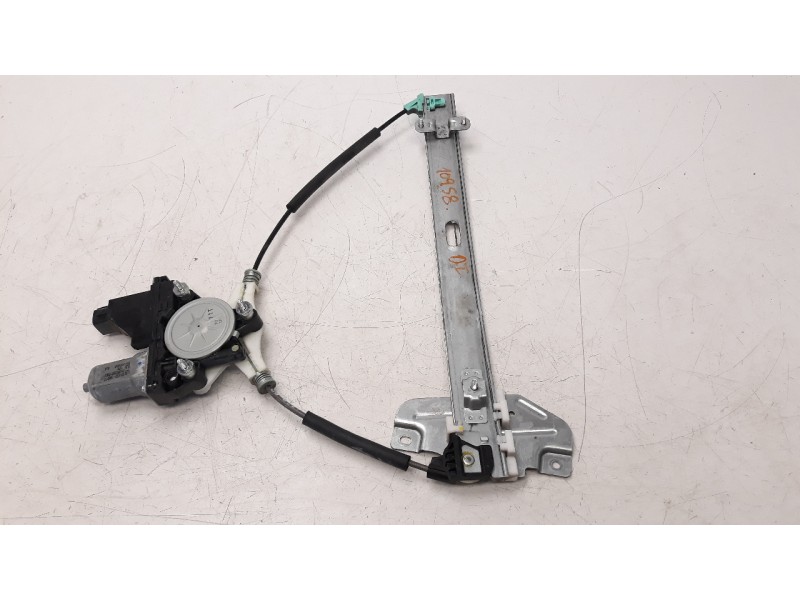 Recambio de elevalunas delantero izquierdo para kia rio 1.2 cat referencia OEM IAM 16L060220 106.551817 824011W020