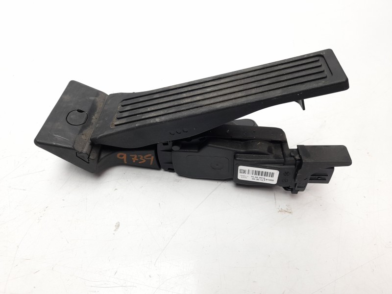 Recambio de potenciometro pedal para kia sportage drive 2wd referencia OEM IAM 32414400  