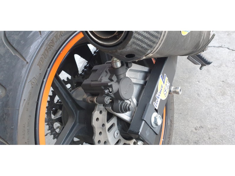 Recambio de pinza de freno trasera derecha para kawasaki z 750 / z 1000 referencia OEM IAM 430440044  