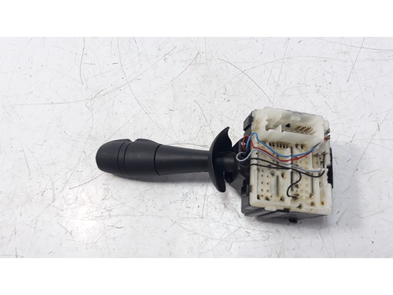 Recambio de mando limpia para renault captur 1.5 dci diesel fap referencia OEM IAM 8201168016  