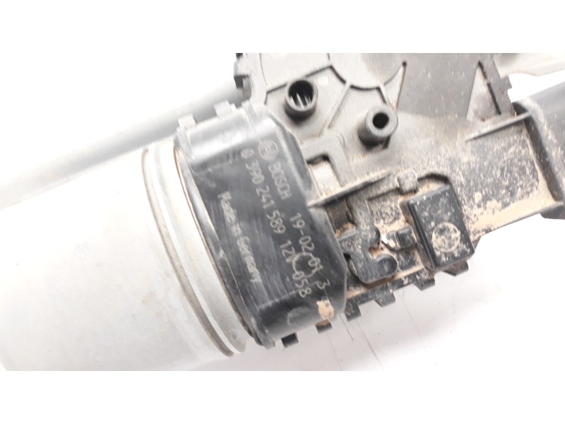 Recambio de motor limpia delantero para peugeot 208 1.2 16v vti referencia OEM IAM 9815497780 3397021910 0390241589