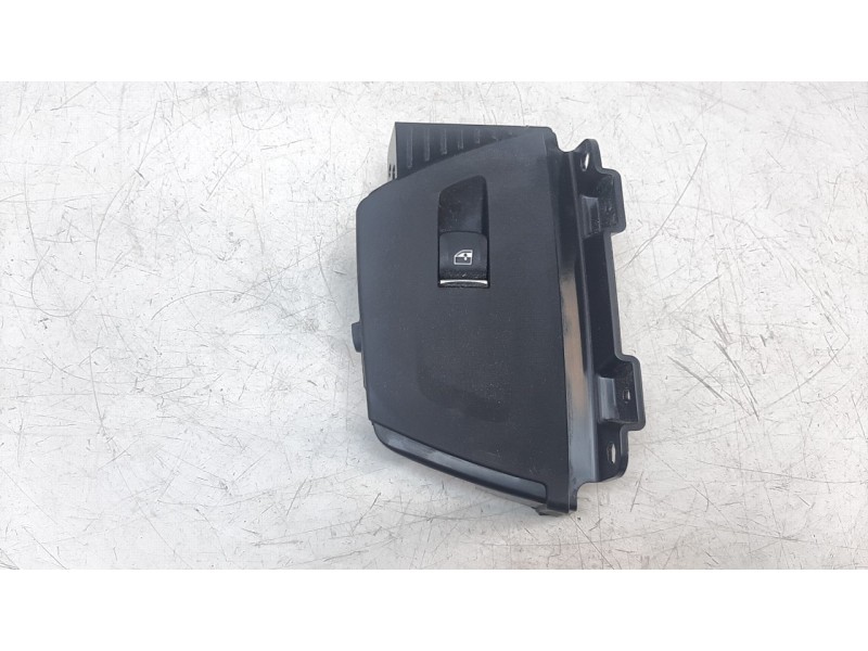 Recambio de mando elevalunas trasero derecho para bmw serie x3 (g01) xdrive 20d referencia OEM IAM 61319327031  