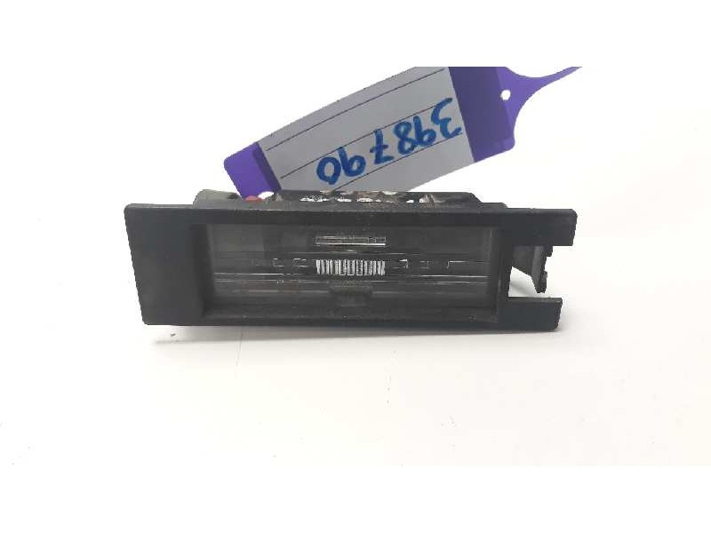Recambio de piloto matricula para opel astra h berlina enjoy referencia OEM IAM 13139990  
