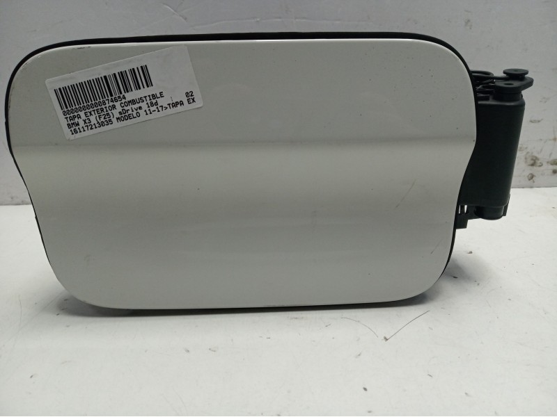 Recambio de tapa exterior combustible para bmw x3 (f25) sdrive 18d referencia OEM IAM 16117213035  