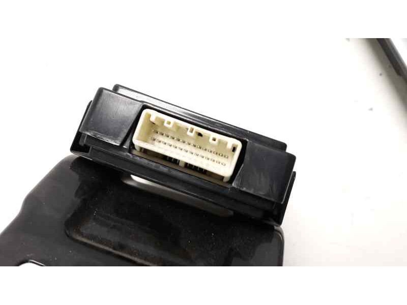 Recambio de modulo electronico para mazda 3 lim. (bl) active referencia OEM IAM BDA466DHXA  