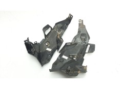 Recambio de moldura para bmw f 800 r referencia OEM IAM 46638546347 46638546348  2