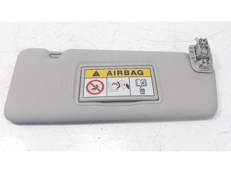 Recambio de parasol derecho para renault captur 1.5 dci diesel fap referencia OEM IAM 964003555R  