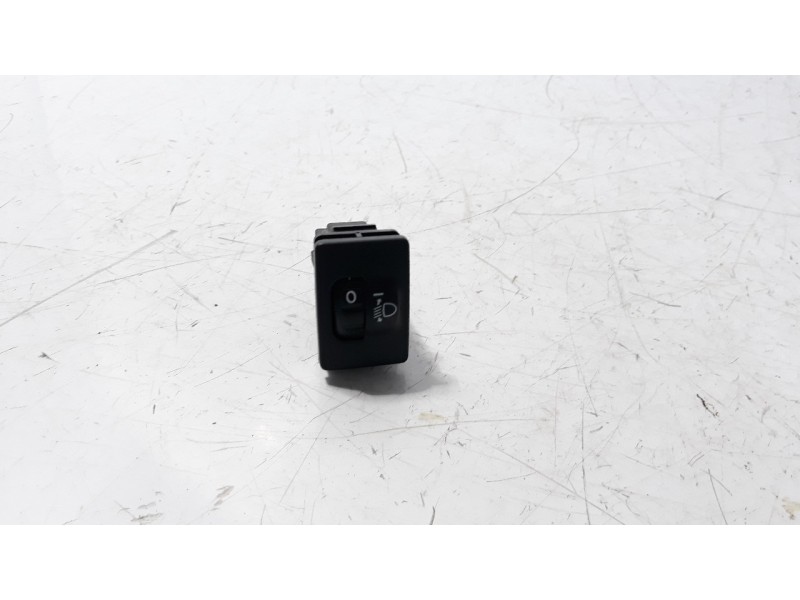 Recambio de interruptor para toyota yaris referencia OEM IAM 8415202080  