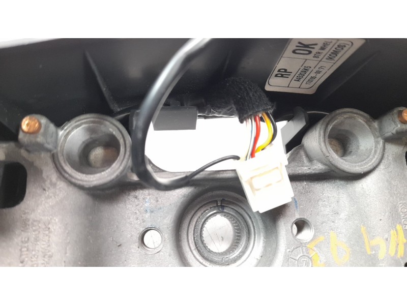 Recambio de volante para kia carens ( ) 1.6 gdi cat referencia OEM IAM 56100A4800AK5  