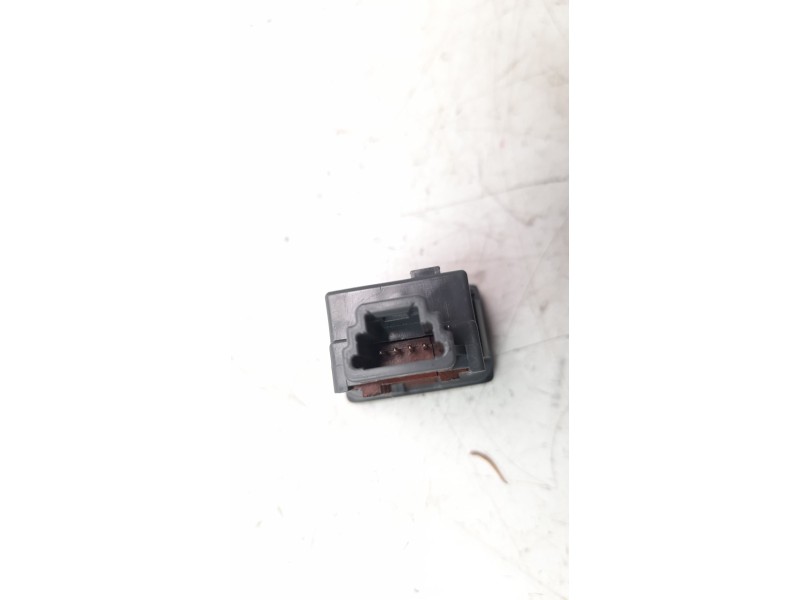 Recambio de interruptor para toyota rav 4 (a3) 2.0 16v cat referencia OEM IAM 15B060  