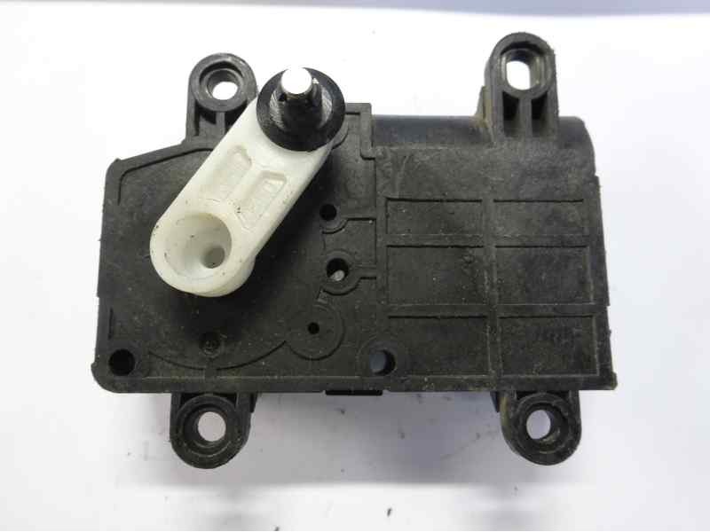 Recambio de motor calefaccion para kia carnival ii referencia OEM IAM   