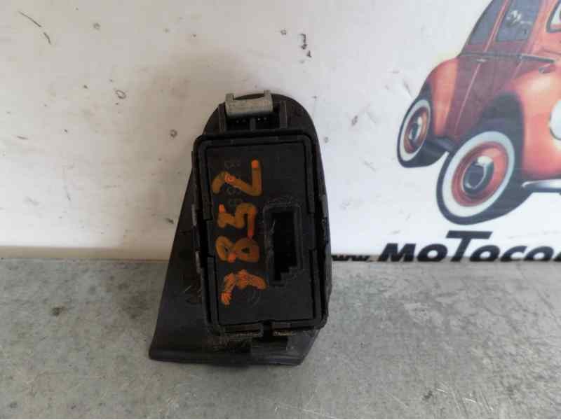 Recambio de mando elevalunas delantero derecho para fiat stilo (192) 1.9 jtd 115 actual (i) referencia OEM IAM   