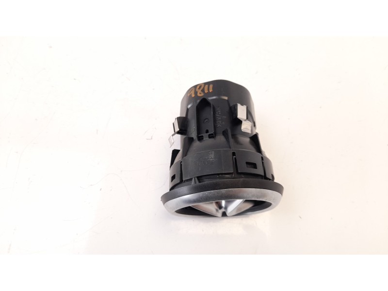 Recambio de rejilla aireadora para mercedes-benz clase a (w176) a 180 cdi blueefficiency (176.012) referencia OEM IAM A176830035