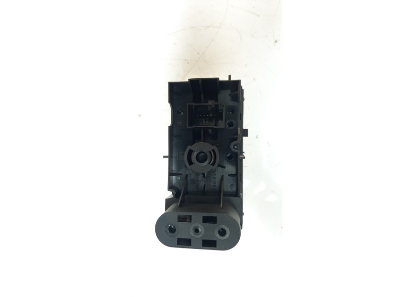 Recambio de mando luces para opel astra h ber. 1.7 16v cdti referencia OEM IAM 1310136  