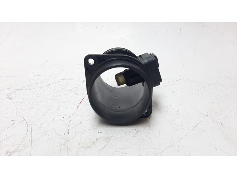 Recambio de caudalimetro para renault megane iii berlina 5 p 1.5 dci diesel fap referencia OEM IAM 8200682558 H8200702517 5WK970