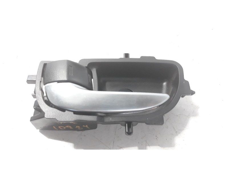 Recambio de maneta interior delantera izquierda para toyota yaris referencia OEM IAM 92057A1  