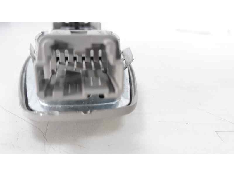 Recambio de luz interior para ford mondeo ber. (ca2) trend (09.2010) referencia OEM IAM BS7113K767BF  