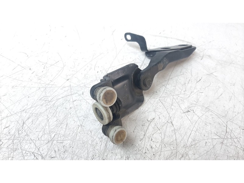 Recambio de soporte / guia puerta corredera para ford transit custom kasten 2.2 tdci cat referencia OEM IAM BK21V25028AD  