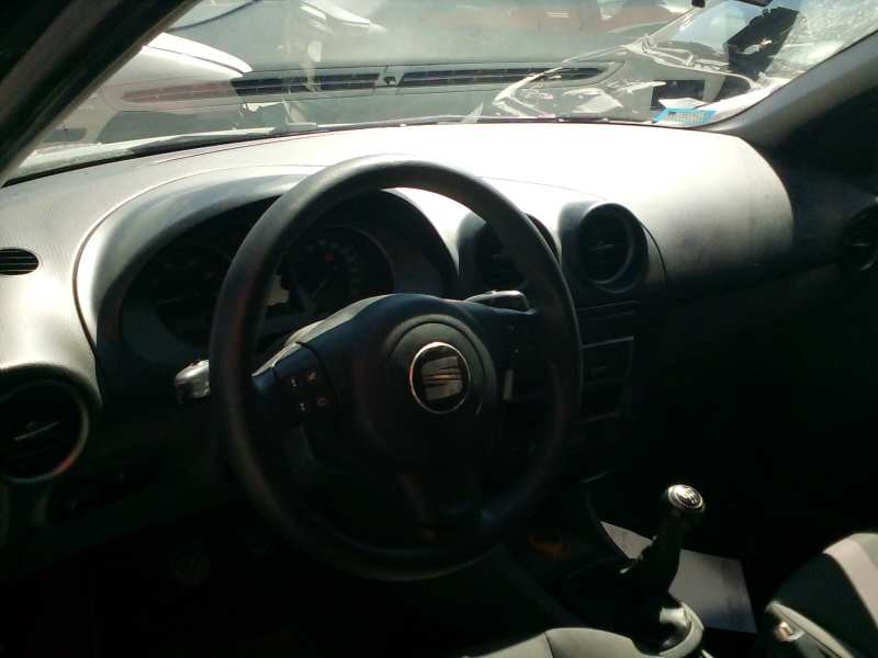 seat ibiza (6l1) del año 2006