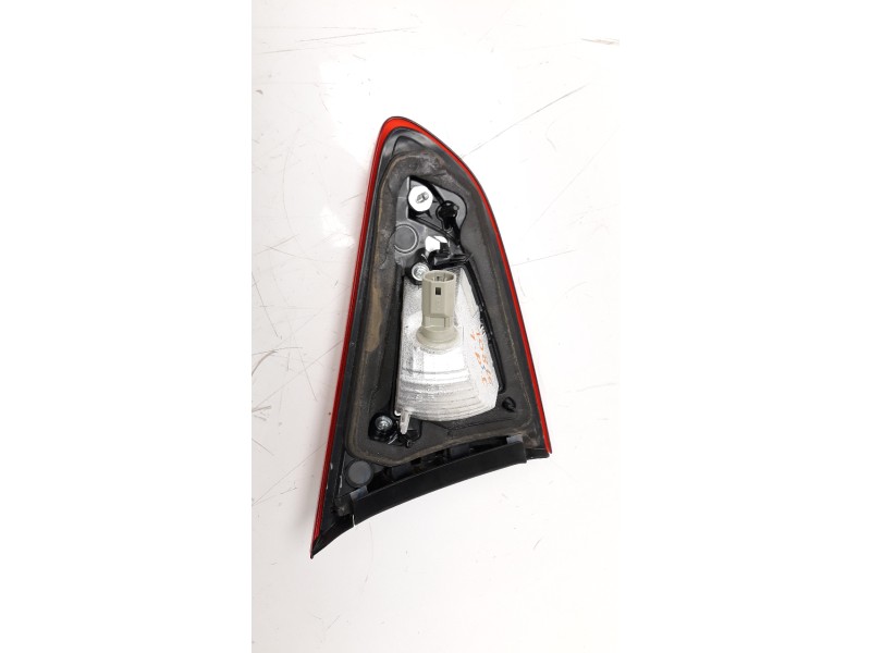 Recambio de piloto trasero izquierdo interior para mazda 2 lim. () 1.5 16v cat referencia OEM IAM DHM5513G0B  