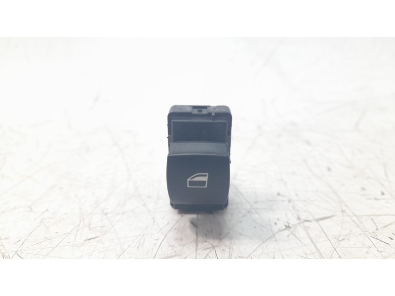 Recambio de mando elevalunas trasero izquierdo para bmw serie 3 berlina (e90) 318d referencia OEM IAM 15979800 IAF920057 EWSBM01