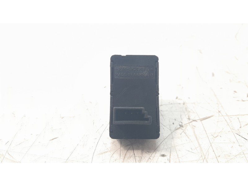 Recambio de mando elevalunas trasero izquierdo para bmw serie 3 berlina (e90) 318d referencia OEM IAM 15979800 IAF920057 EWSBM01