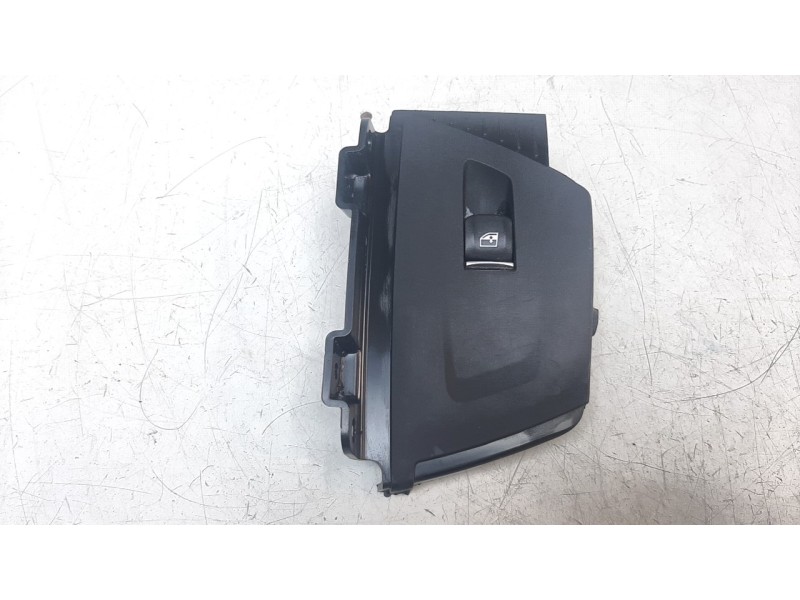 Recambio de mando elevalunas trasero izquierdo para bmw serie x3 (g01) xdrive 20d referencia OEM IAM 61319327031  EWSBM147
