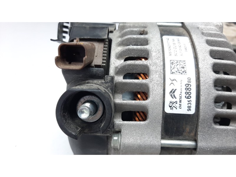 Recambio de alternador para peugeot 308 1.6 16v e-hdi fap referencia OEM IAM 9835688980  