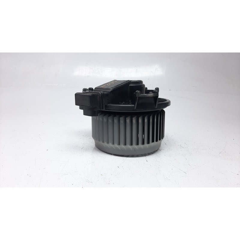 Recambio de ventilador calefaccion para suzuki swift berlina (mz) 1.3 16v cat referencia OEM IAM 7415062JA0 34458 