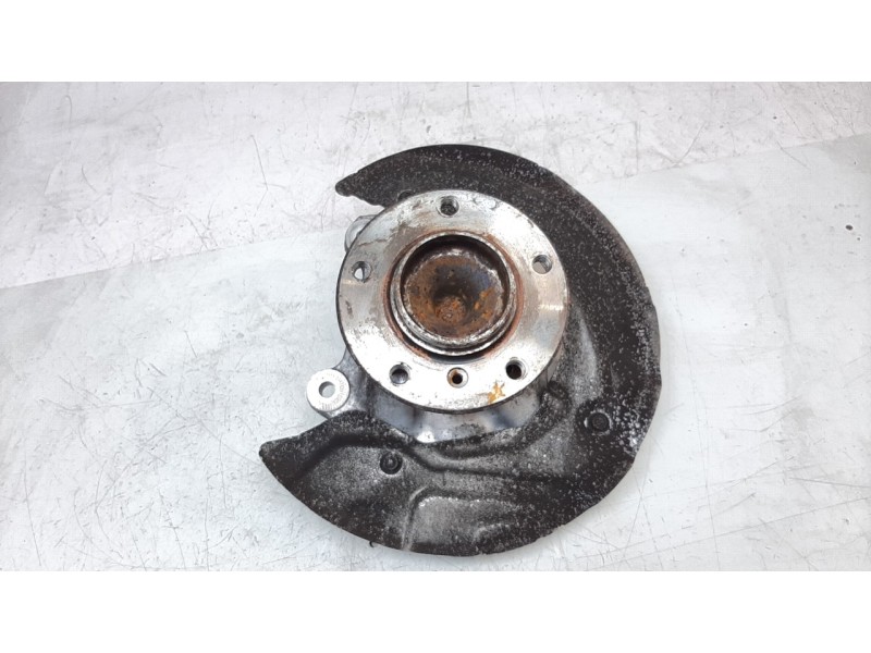 Recambio de mangueta delantera derecha para bmw serie 3 berlina (e90) 318d referencia OEM IAM 31216764444  