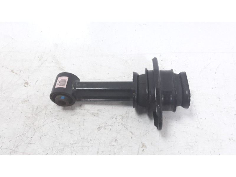 Recambio de soporte motor delantero para kia rio (yb) 1.2 cat referencia OEM IAM 21950H8100  