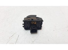 Recambio de mando elevalunas delantero derecho para renault megane iii berlina 5 p 1.5 dci diesel fap referencia OEM IAM 8096000 2